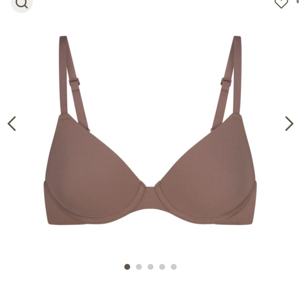 Skims Fits Everybody Tshirt bra (demi)